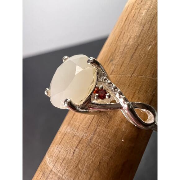 NEW Silver moonstone ring in sterling silver size 6 - Picture 4 of 11